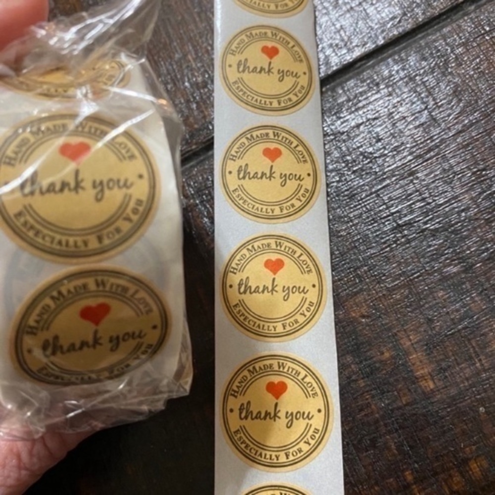 100- 1 inch thank you stickers